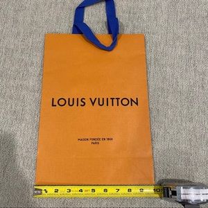 Louis Vuitton Gift Wrapping Bag (10 * 14)
